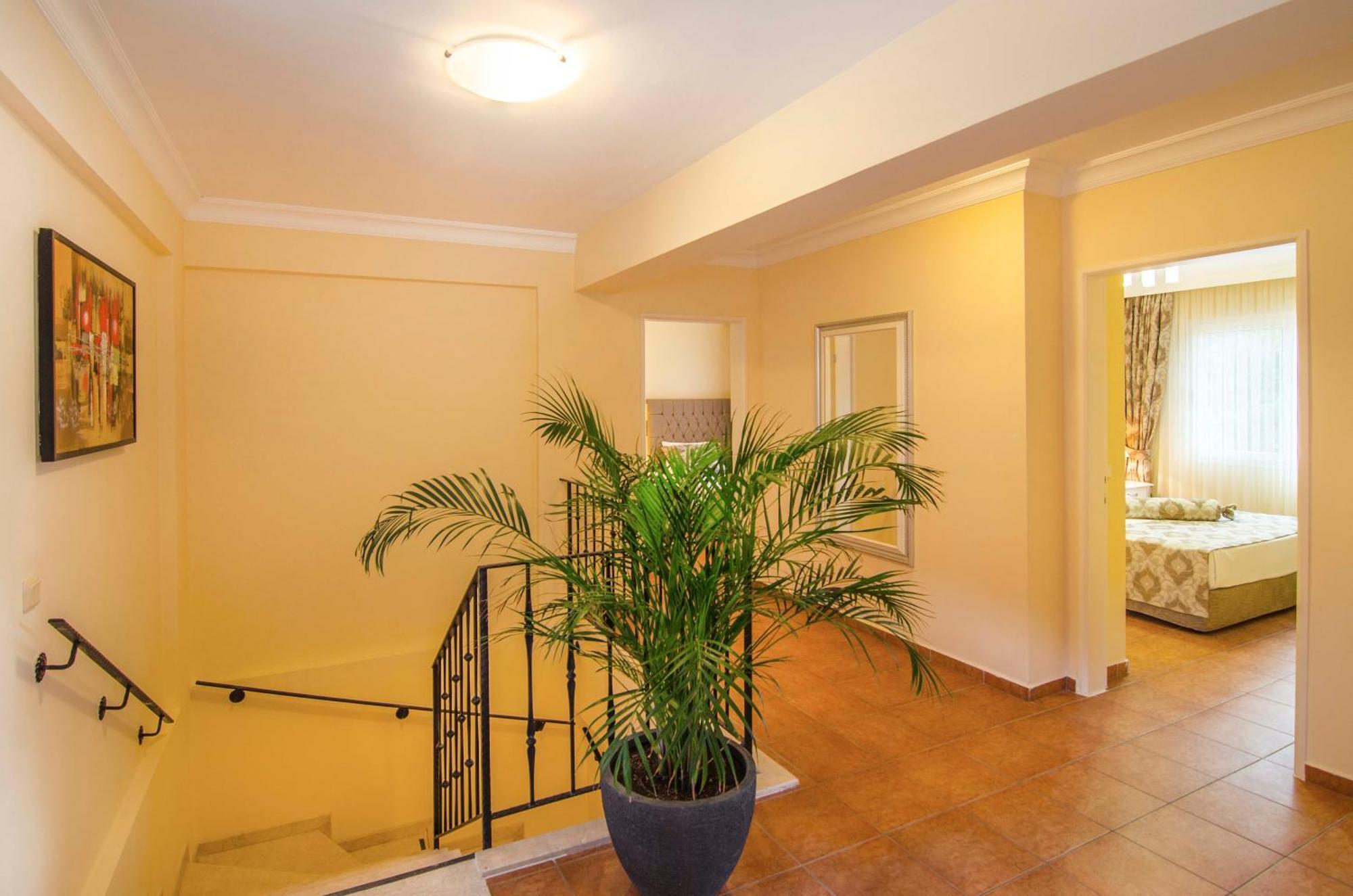 Pine Club Apart Hotel Κουσάντασι Εξωτερικό φωτογραφία