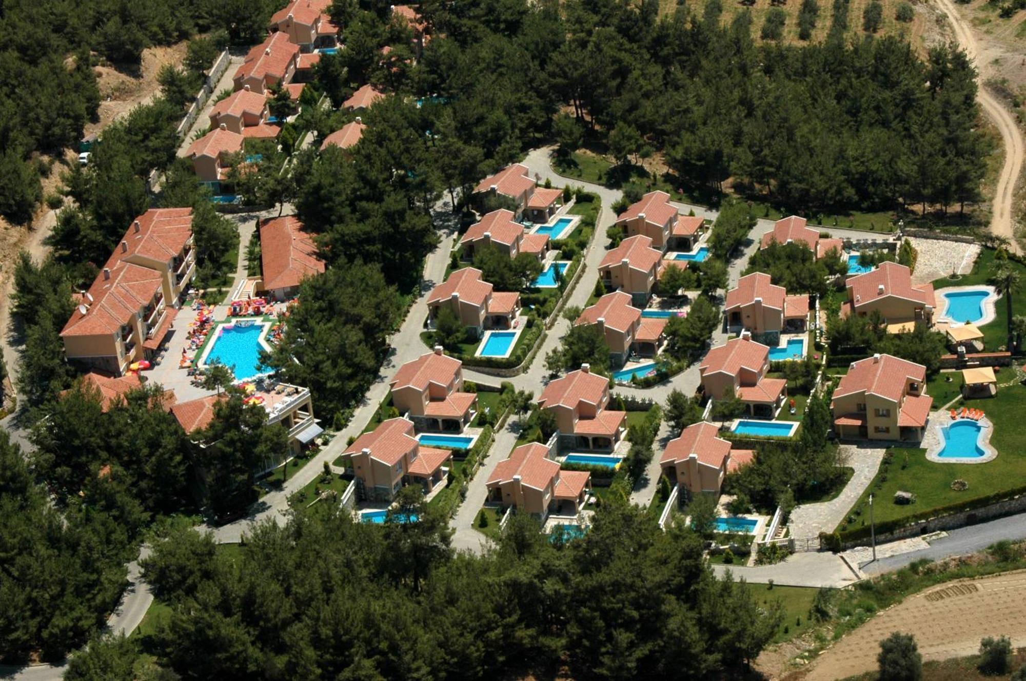 Pine Club Apart Hotel Κουσάντασι Εξωτερικό φωτογραφία